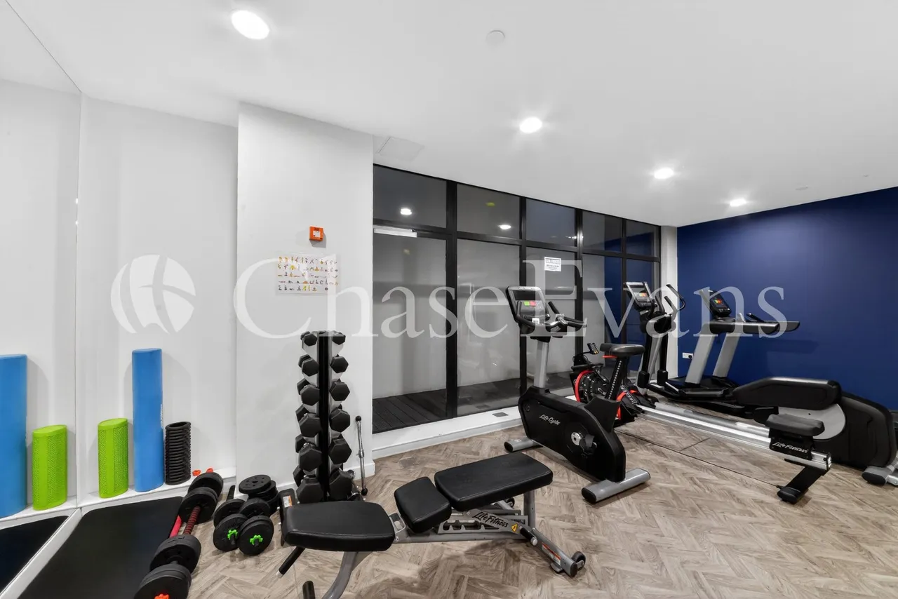 Luxe Tower, Dock Street, Aldgate, London, E1, photo 11