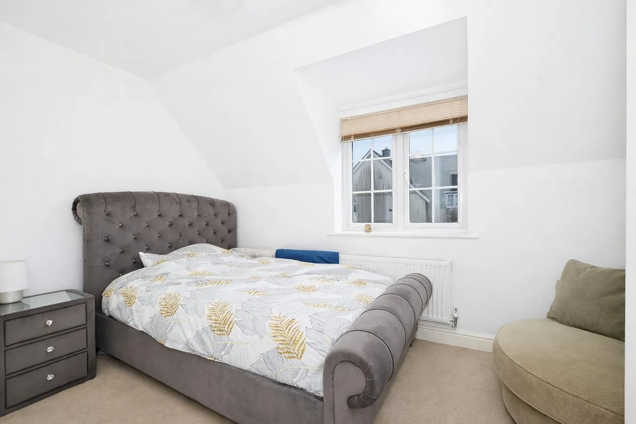 Kingshill Drive, High Wycombe, HP13, photo 6
