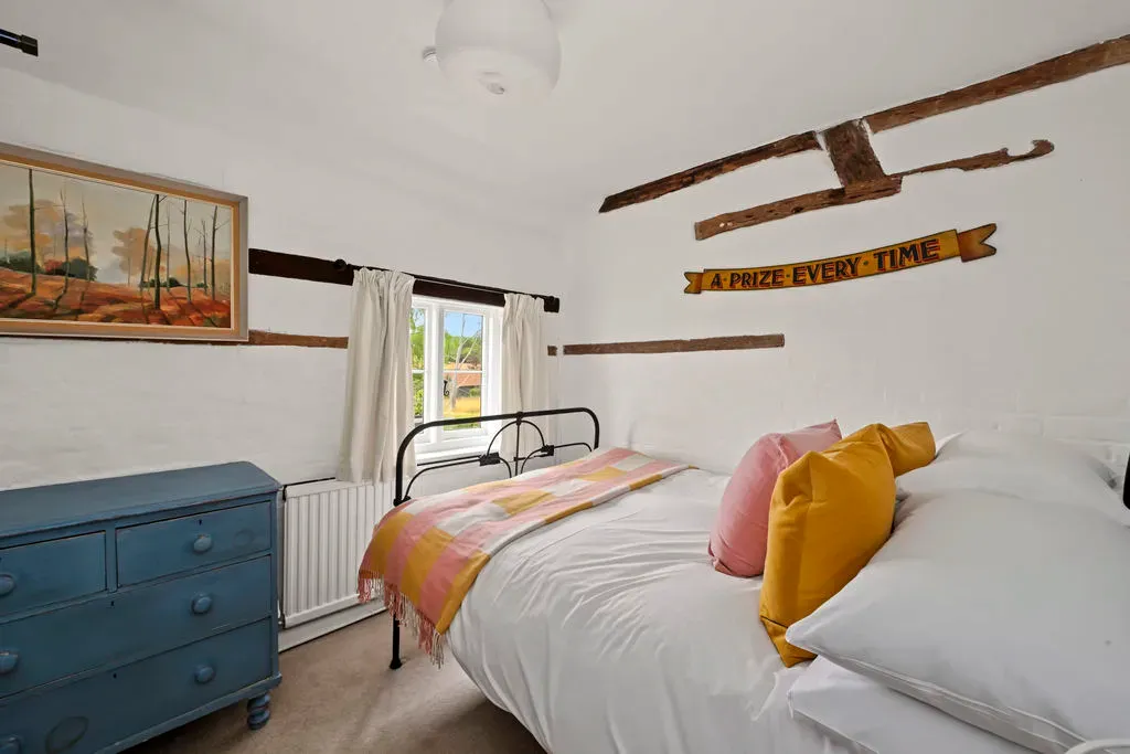32 Stocks Road, Aldbury, Hertfordshire, HP23 5RU, photo 8