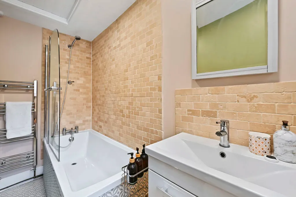 32 Stocks Road, Aldbury, Hertfordshire, HP23 5RU, photo 10