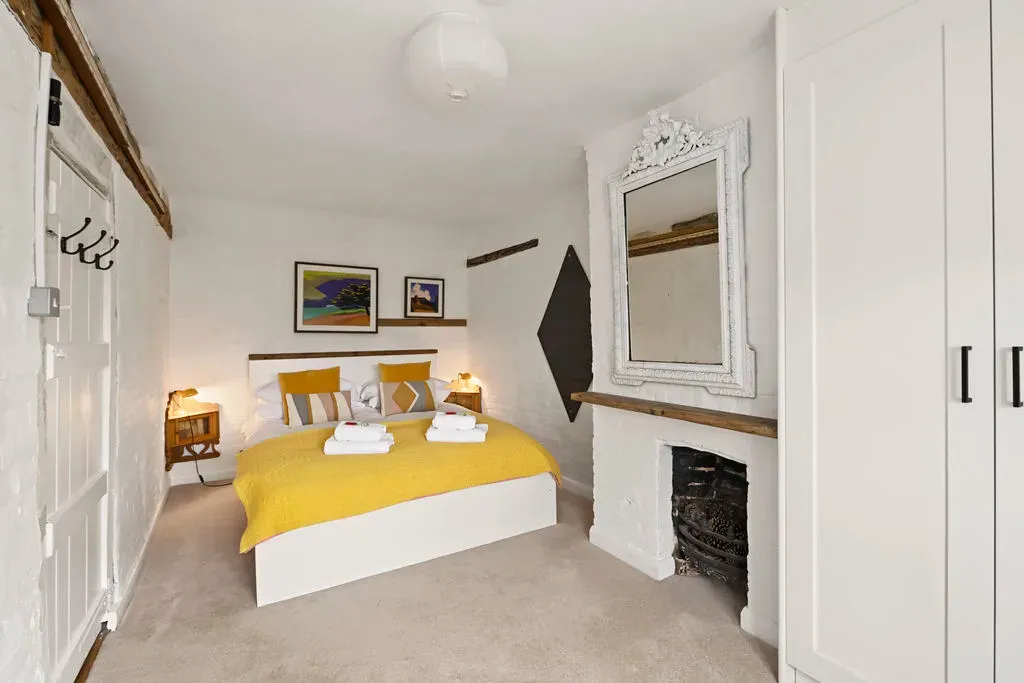 32 Stocks Road, Aldbury, Hertfordshire, HP23 5RU, photo 6