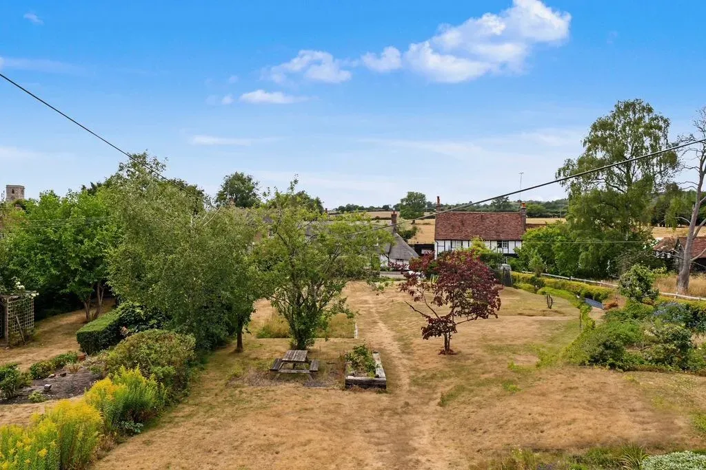 32 Stocks Road, Aldbury, Hertfordshire, HP23 5RU, photo 5