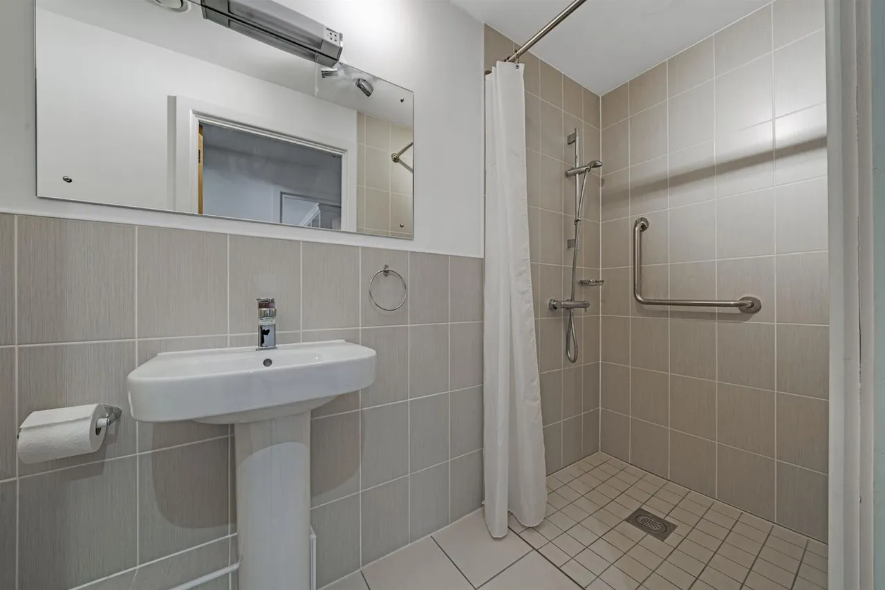 London Road, Guildford, GU1, photo 10