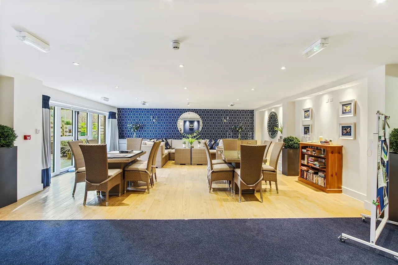 London Road, Guildford, GU1, photo 12