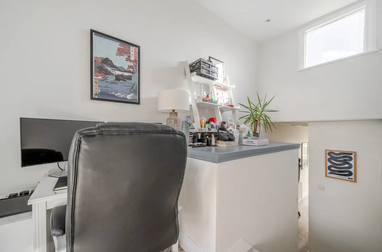 Palatine Road, London, N16, photo 13
