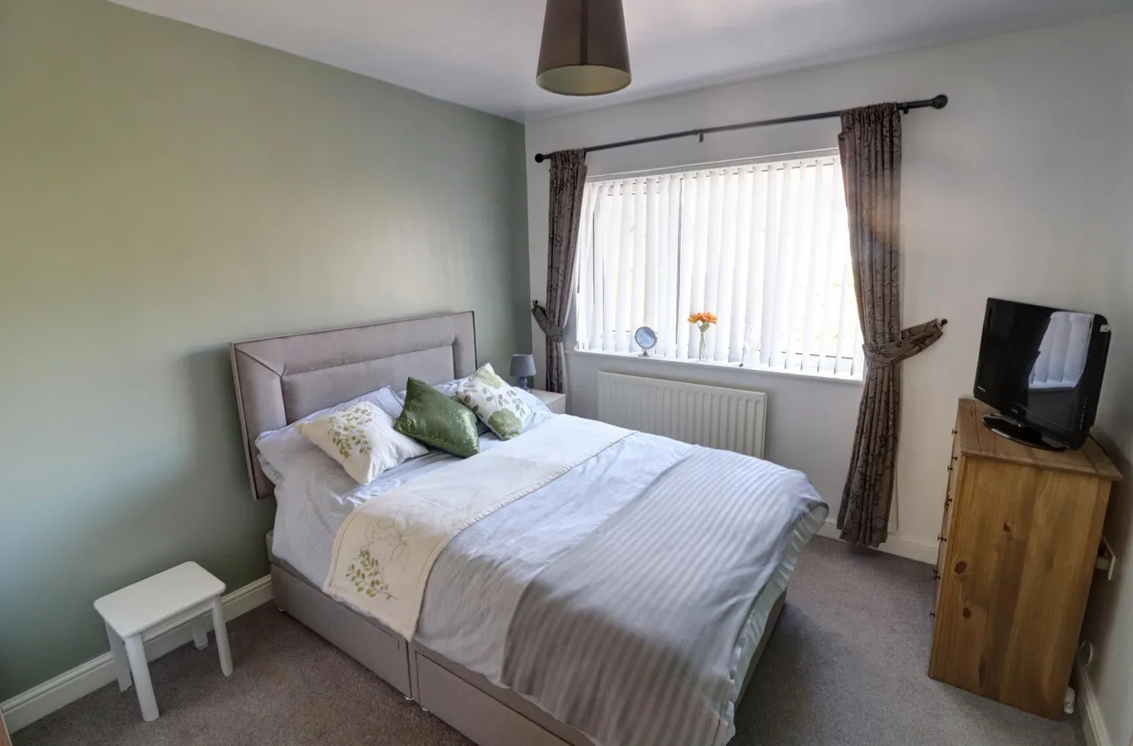 Crawford Mews, Ashton-under-lyne, OL6, photo 13