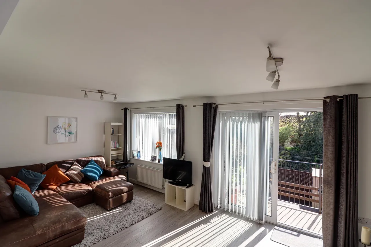 Crawford Mews, Ashton-under-lyne, OL6, photo 3