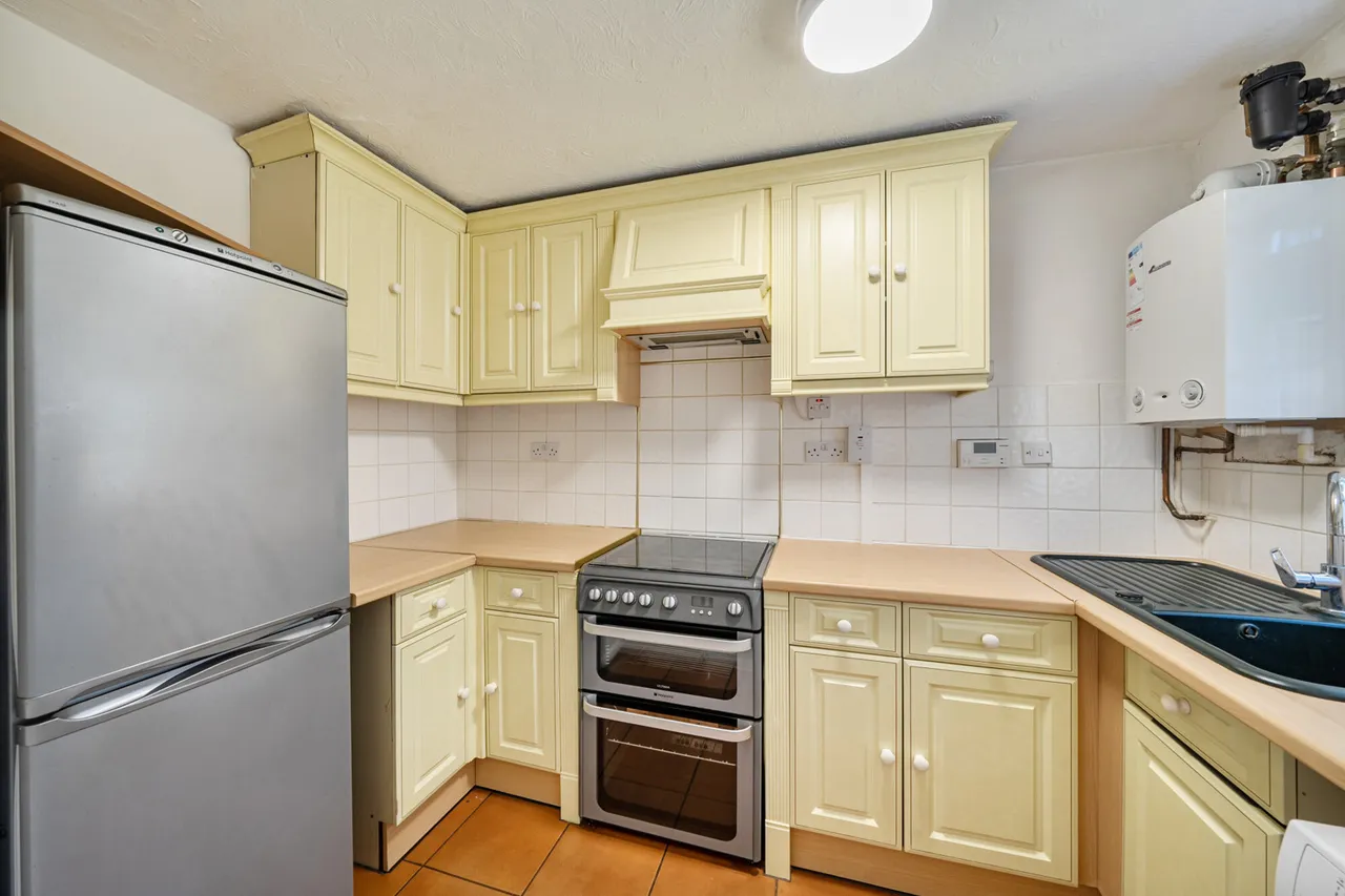 Jasmin Close, Northwood, HA6, photo 12