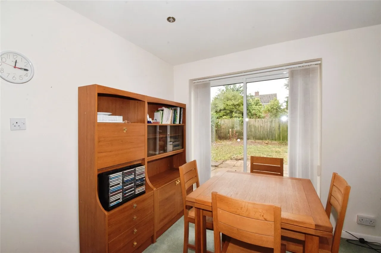 Barford Close, Wigston, LE18, photo 15