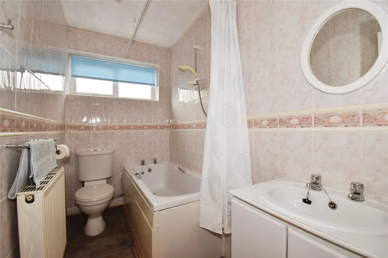 Barford Close, Wigston, LE18, photo 9