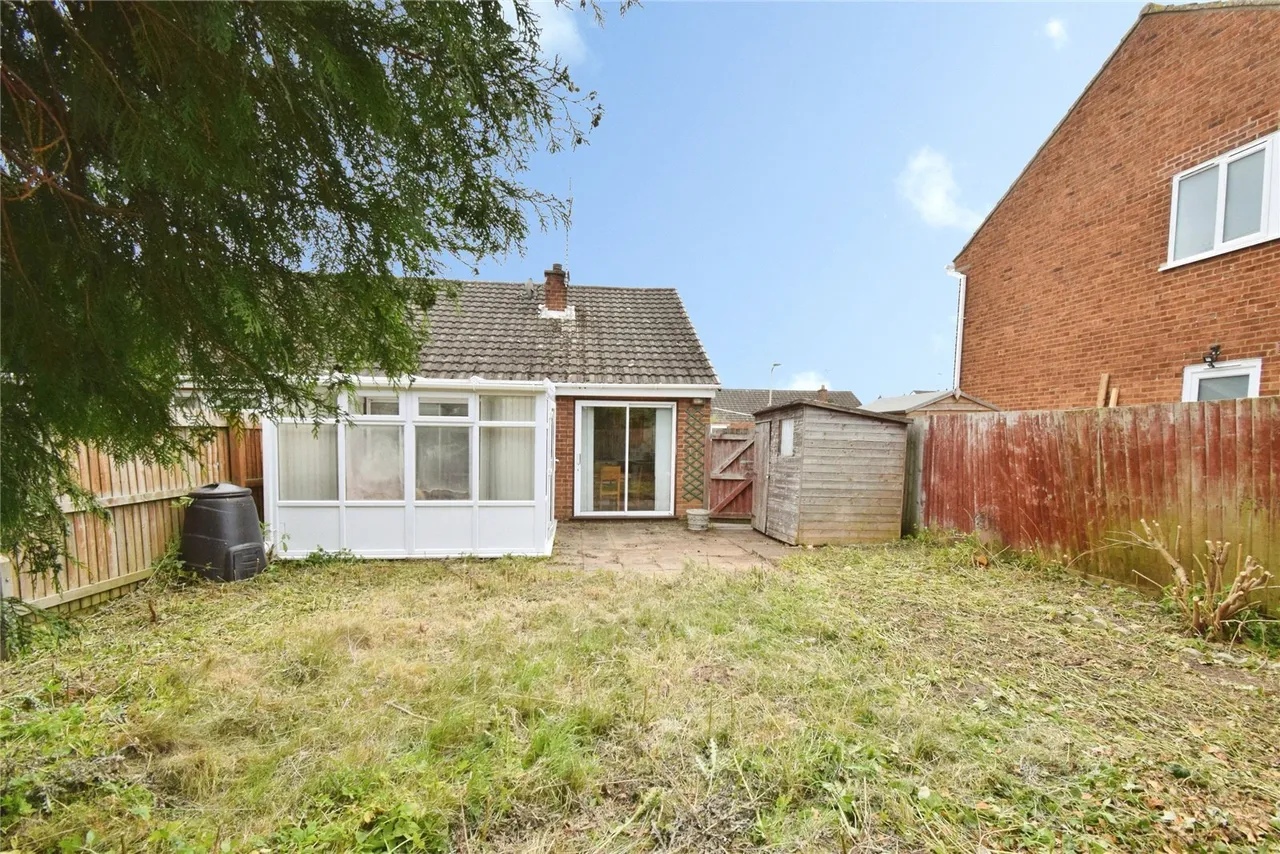 Barford Close, Wigston, LE18, photo 20