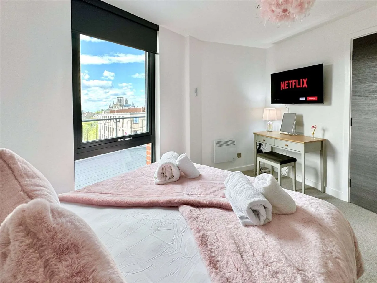Flat 60 City Gate, Icona 2, Eboracum Way, York, North Yorkshire, YO31 7AN, photo 8