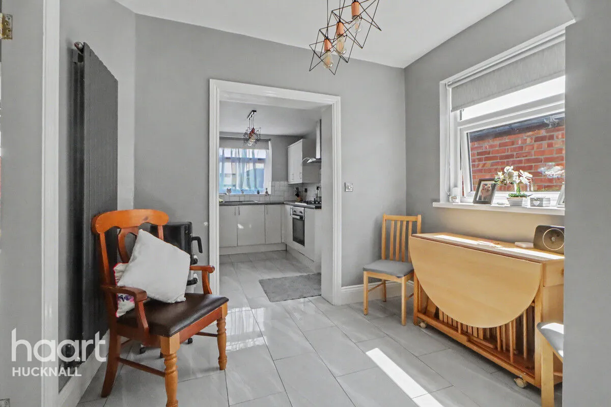 Springfield Road, Nottingham, NG15, photo 10