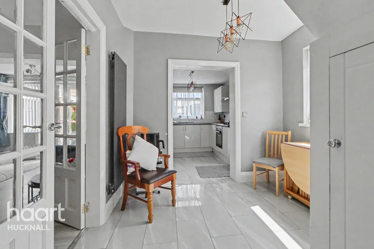 Springfield Road, Nottingham, NG15, photo 9