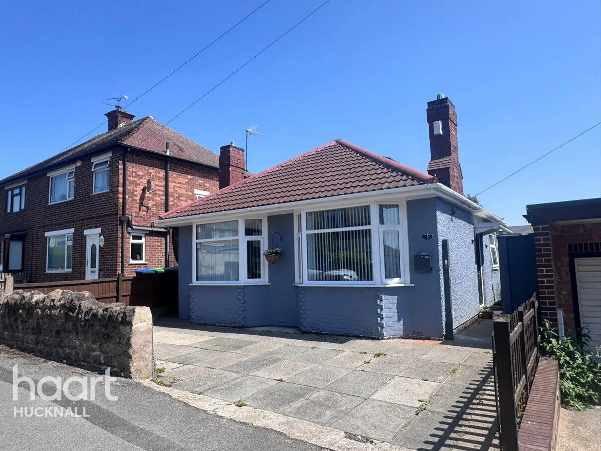 2 bed house for sale, Springfield Road, Nottingham, NG15