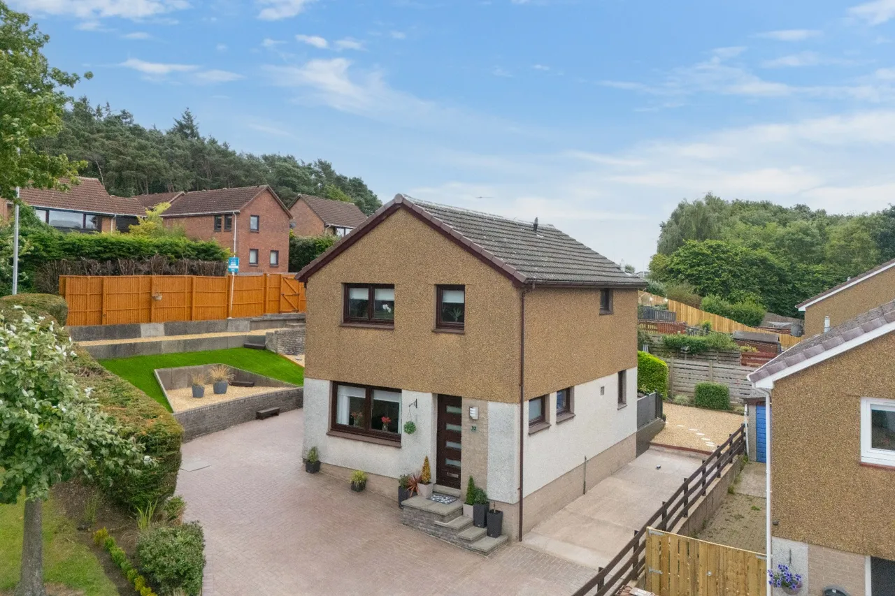 3 bed house for sale — Monar Court, Dalgety Bay, KY11 9XJ