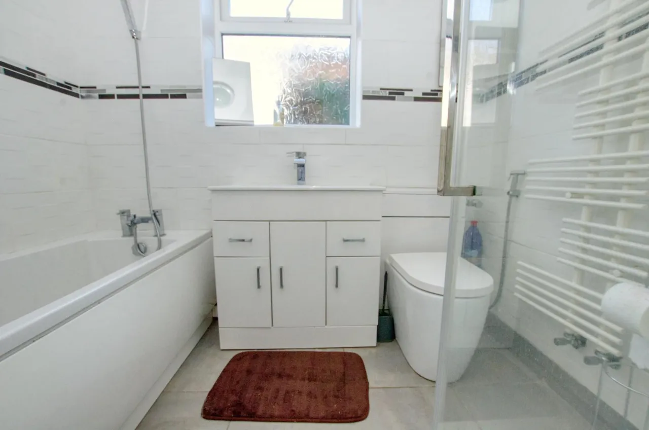 Coates Road, Southampton, SO19 0HN, photo 11