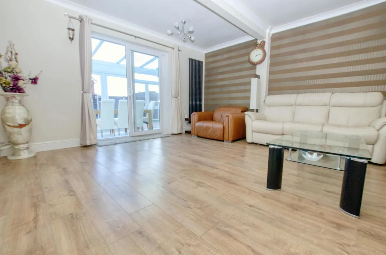 Coates Road, Southampton, SO19 0HN, photo 2