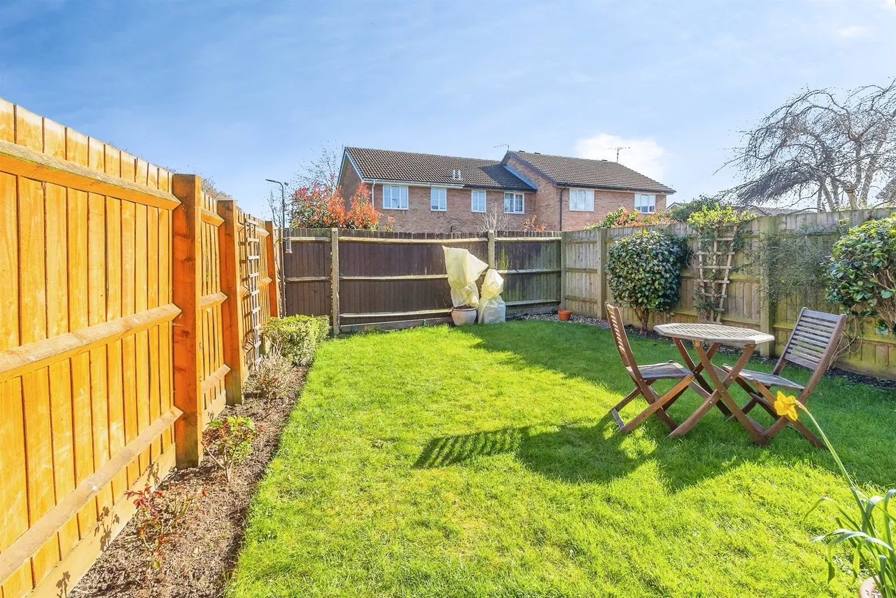 4 bed house for sale, Friary Gardens, Newport Pagnell, MK16