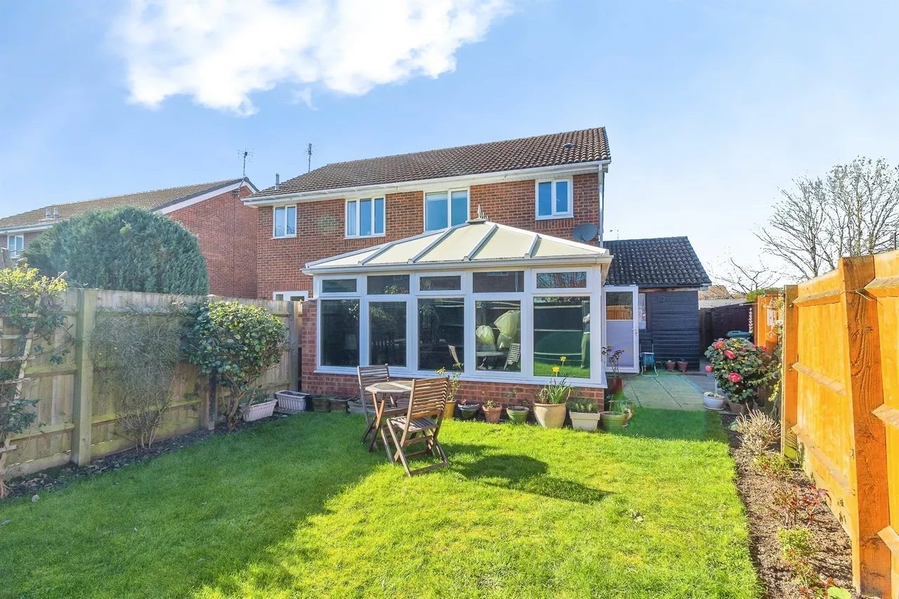 Friary Gardens, Newport Pagnell, MK16, photo 17