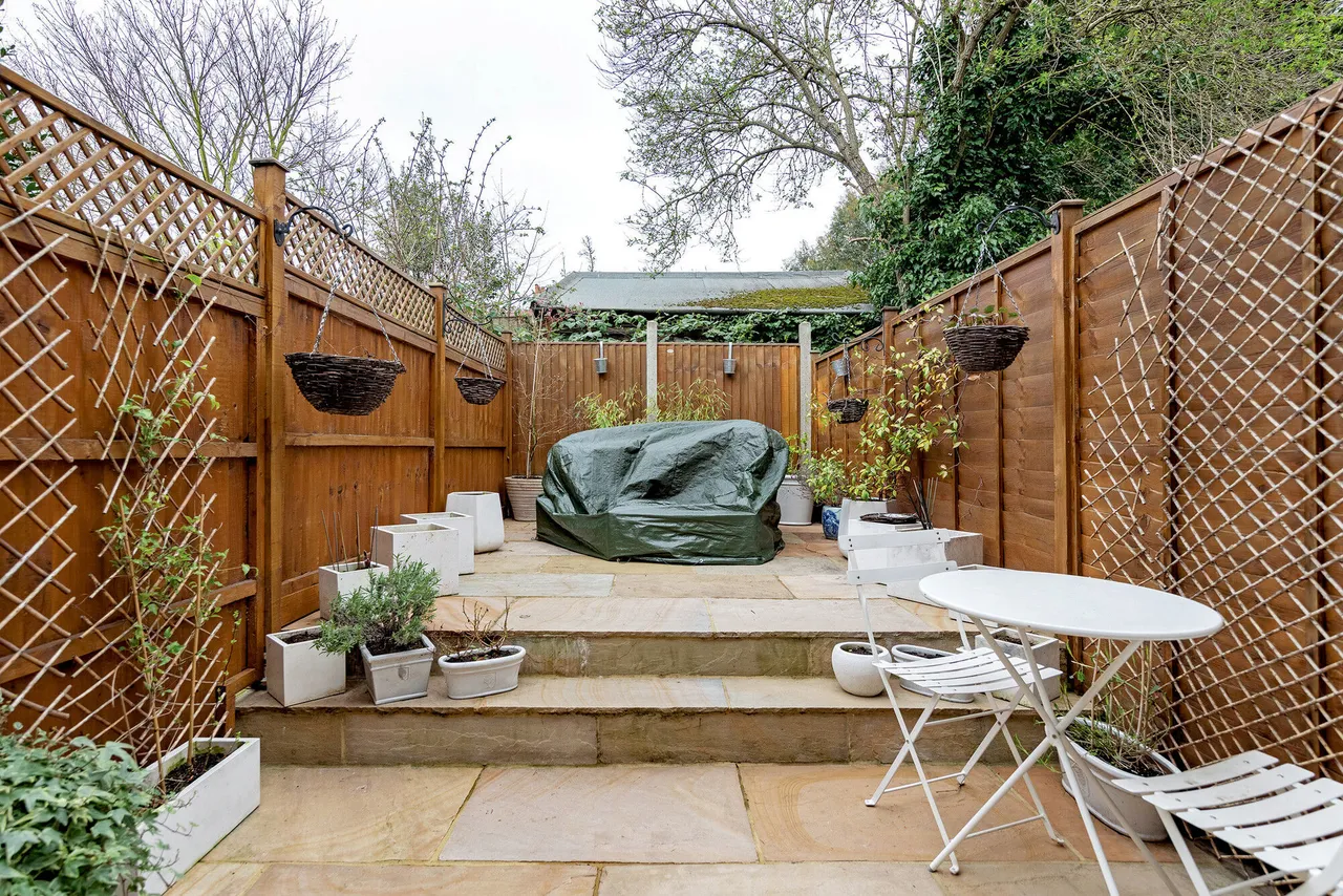 130 Balvernie Grove, London, photo 5