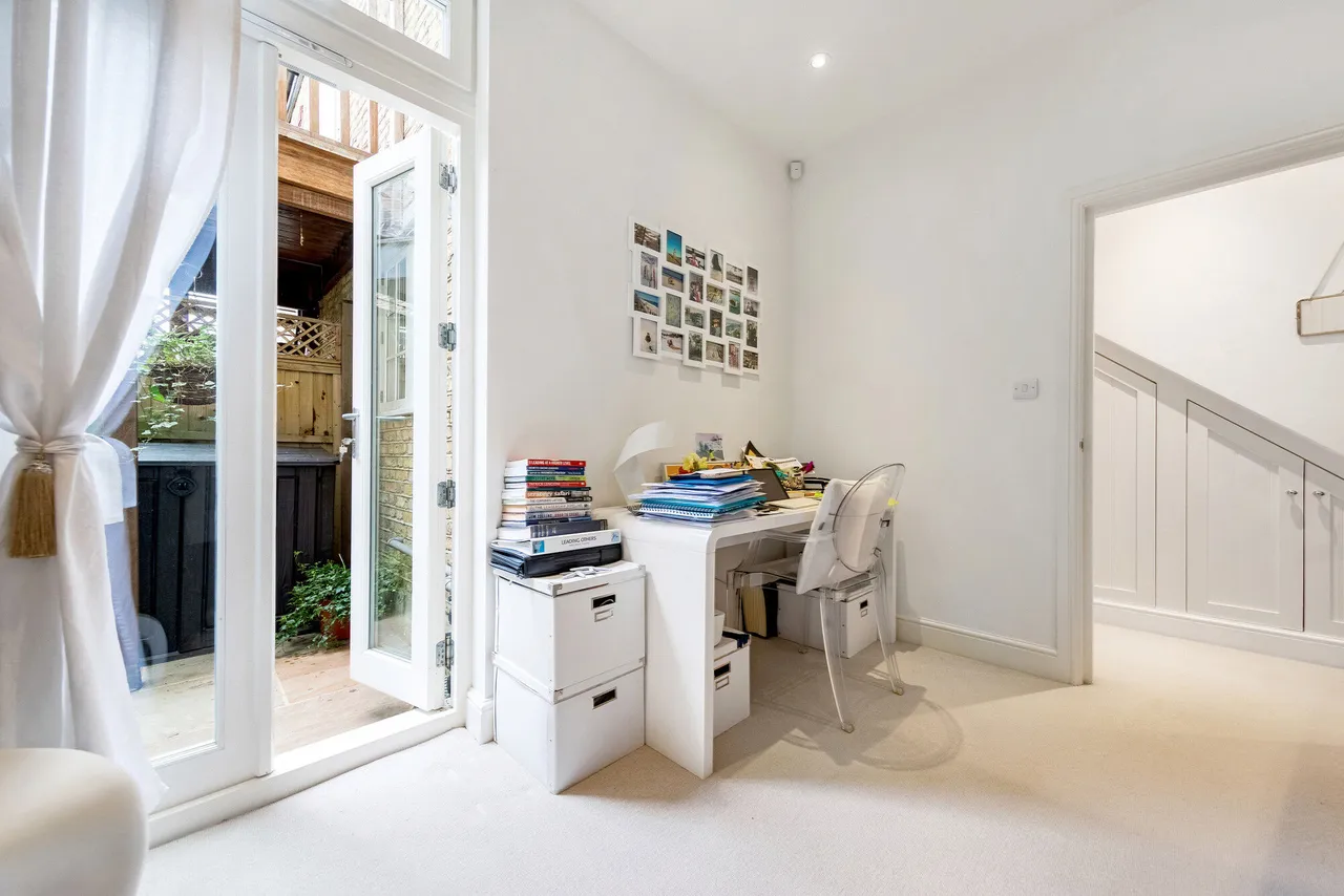 130 Balvernie Grove, London, photo 9