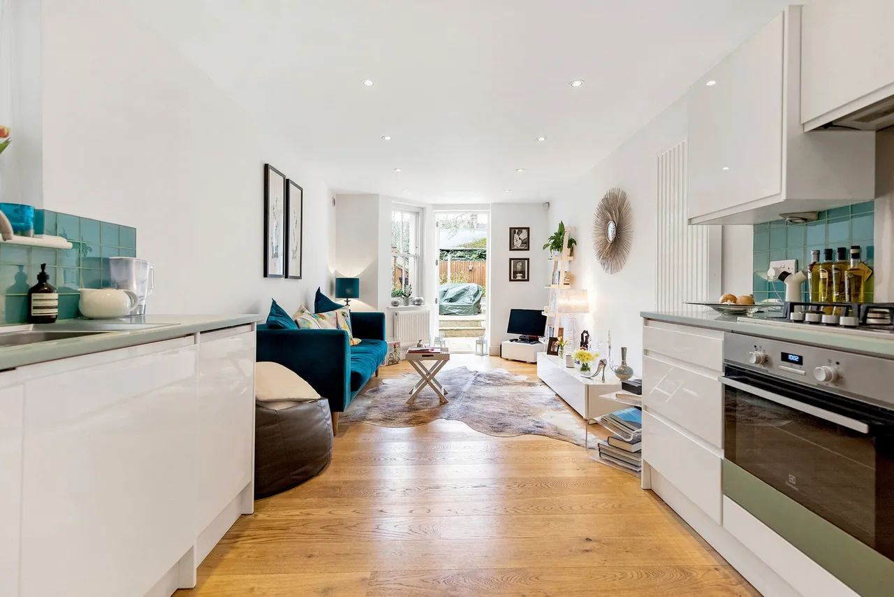 130 Balvernie Grove, London, photo 7