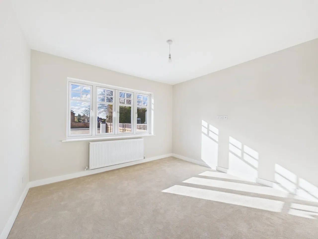 Ashford, Surrey, photo 19