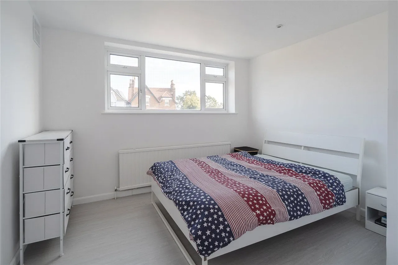 Leigham Court Road, London, SW16, photo 10