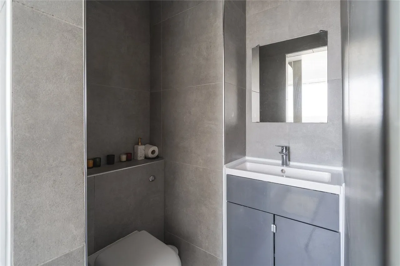 Leigham Court Road, London, SW16, photo 12
