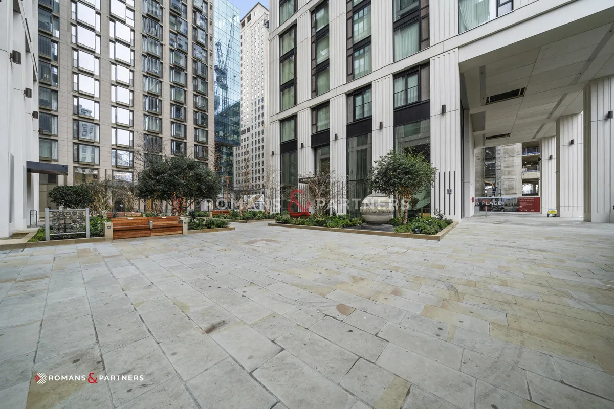 Casson Square, Southbank Place, SE1, photo 8