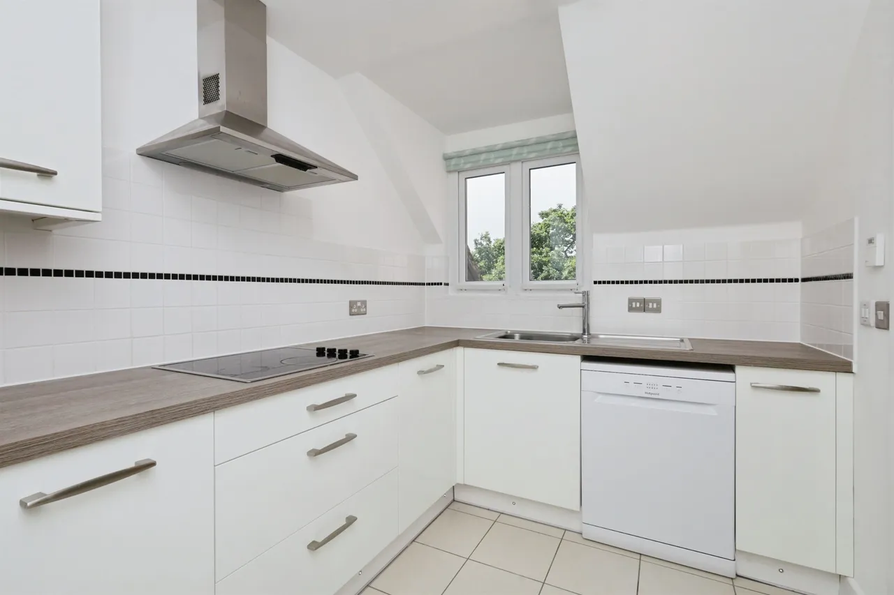 London Road, Hailsham, BN27, photo 4