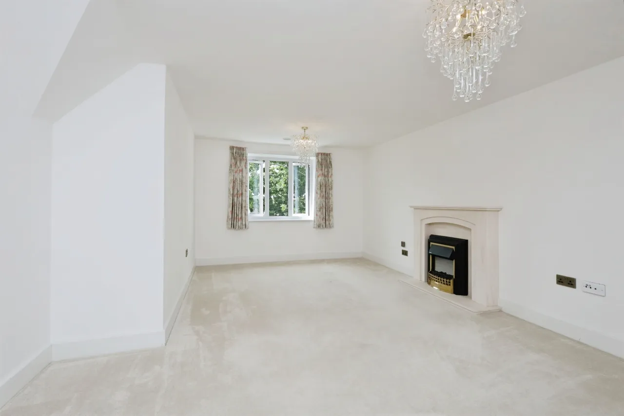 London Road, Hailsham, BN27, photo 3