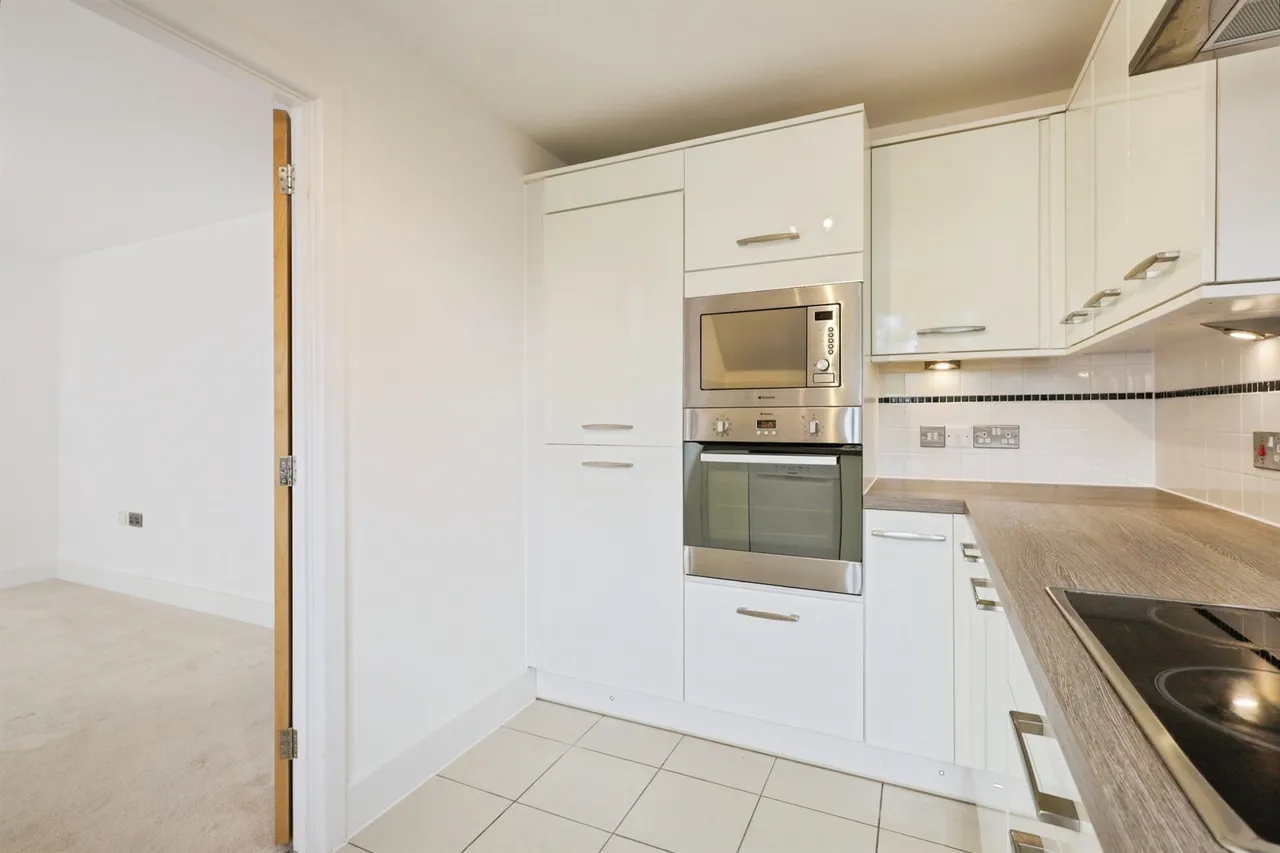 London Road, Hailsham, BN27, photo 5