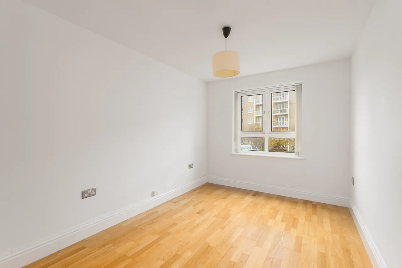 St. Davids Square, London, E14, photo 12