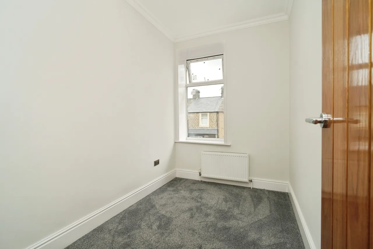 Wellhouse Road, Barnoldswick, BB18, photo 15