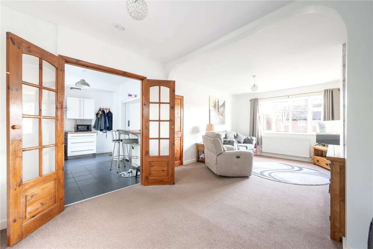 Meadvale Road, Rednal, Birmingham, West Midlands, B45 8EA, photo 5