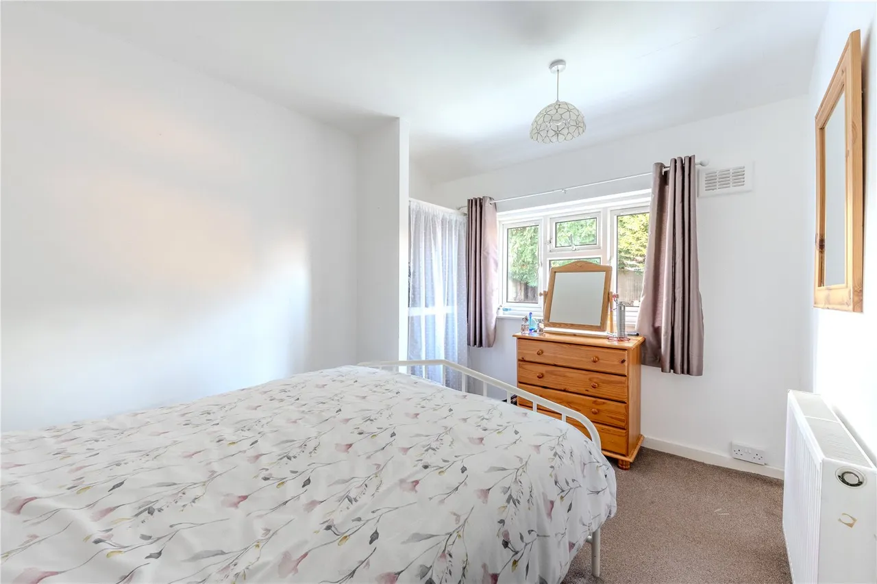 Meadvale Road, Rednal, Birmingham, West Midlands, B45 8EA, photo 12