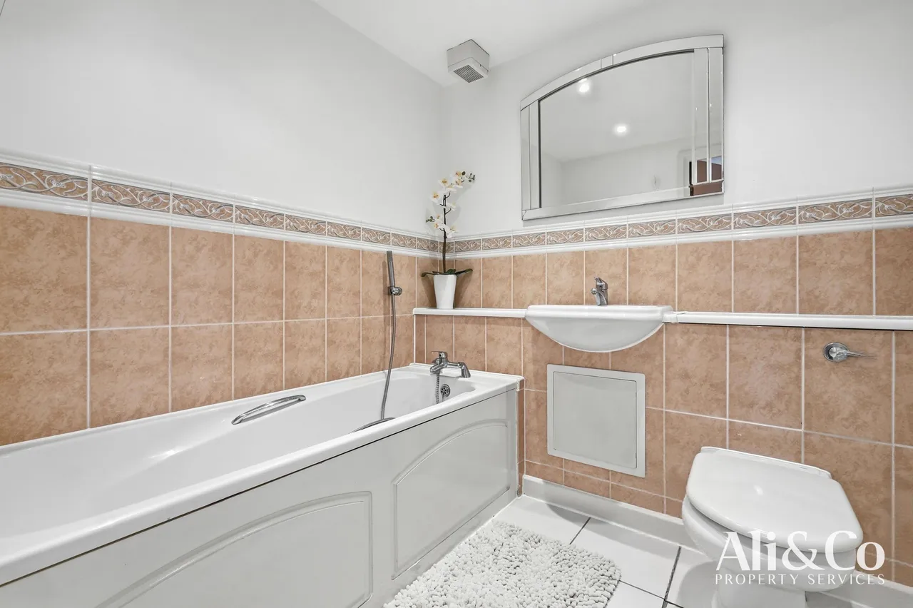 Harrisons Wharf, Purfleet-on-Thames, Essex, RM19 1QX, photo 10