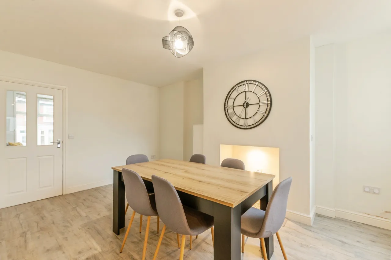 Dill Hall Lane, Accrington, BB5, photo 6