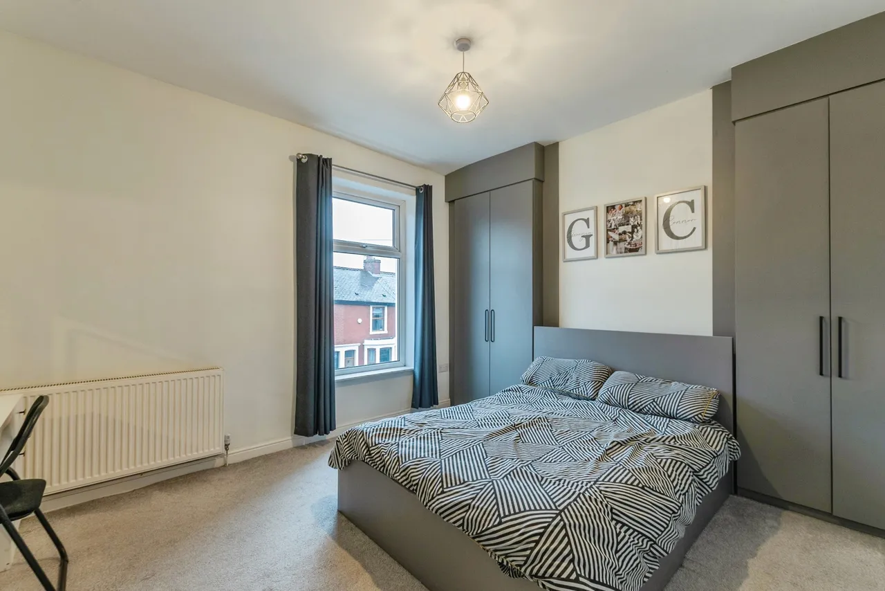 Dill Hall Lane, Accrington, BB5, photo 9