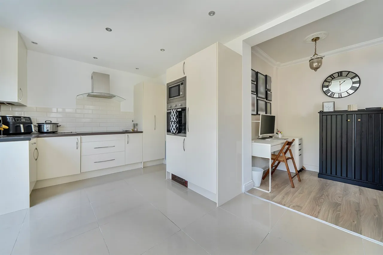 Willow Road, Enfield, EN1, photo 7