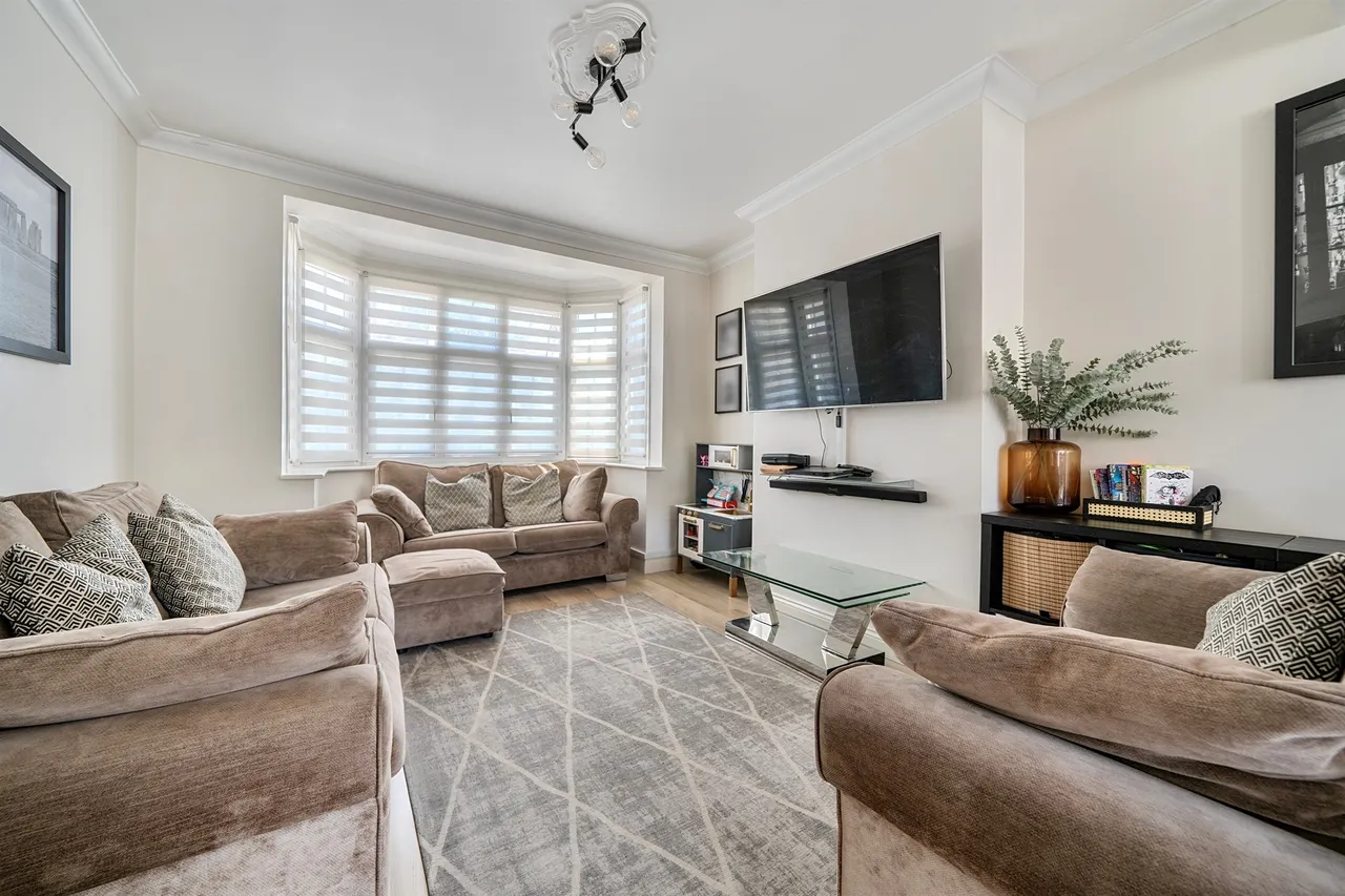 Willow Road, Enfield, EN1, photo 3
