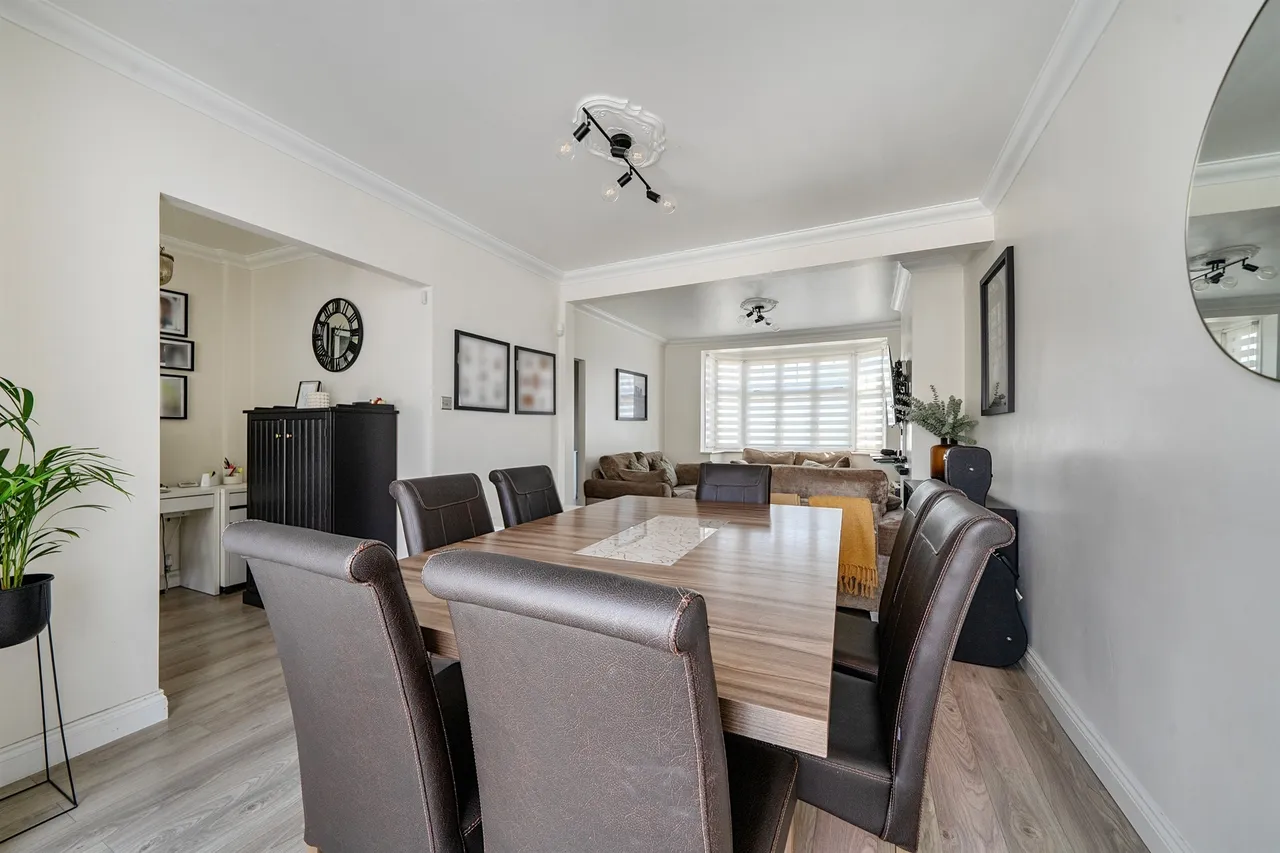 Willow Road, Enfield, EN1, photo 9