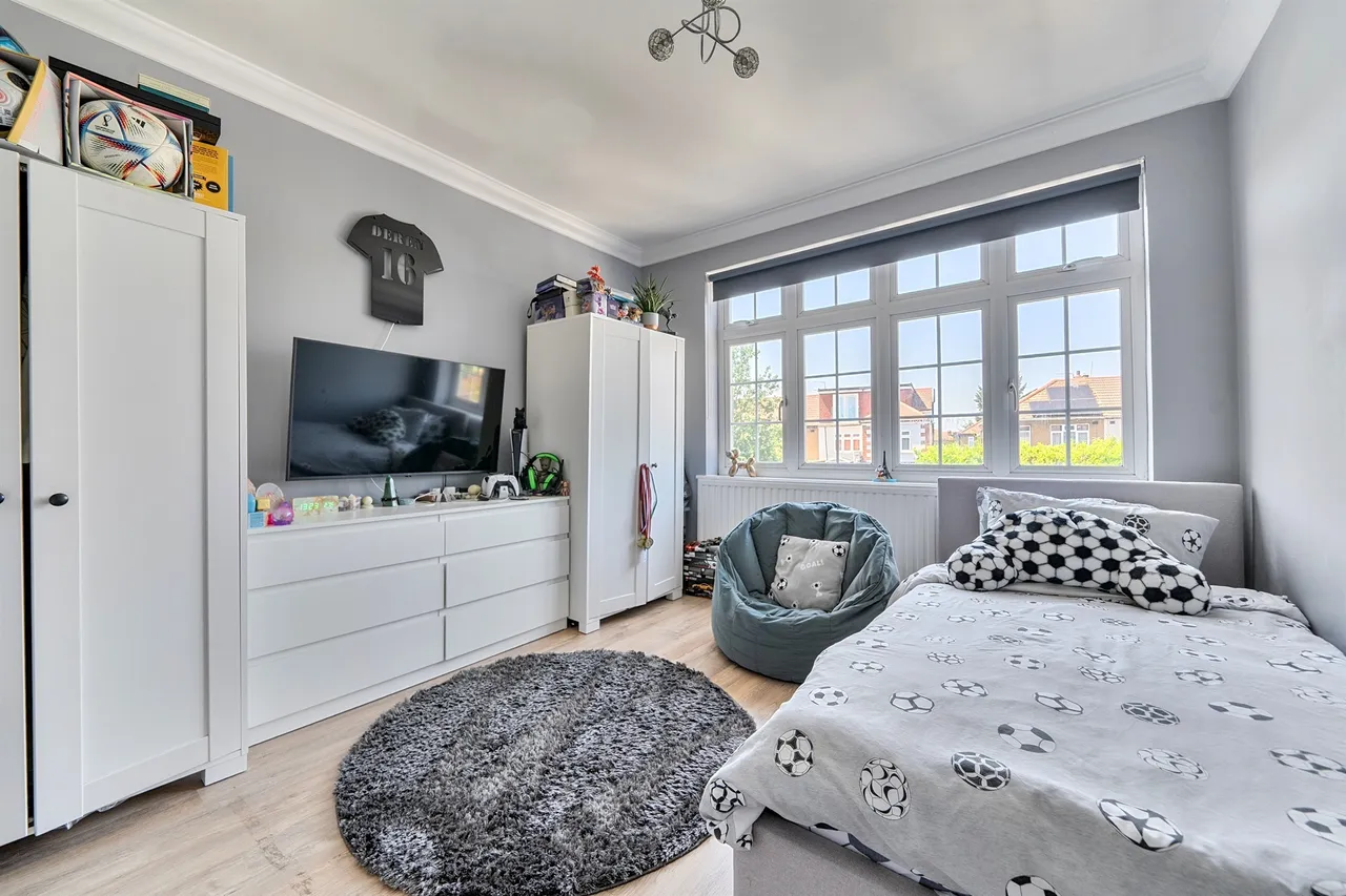 Willow Road, Enfield, EN1, photo 11