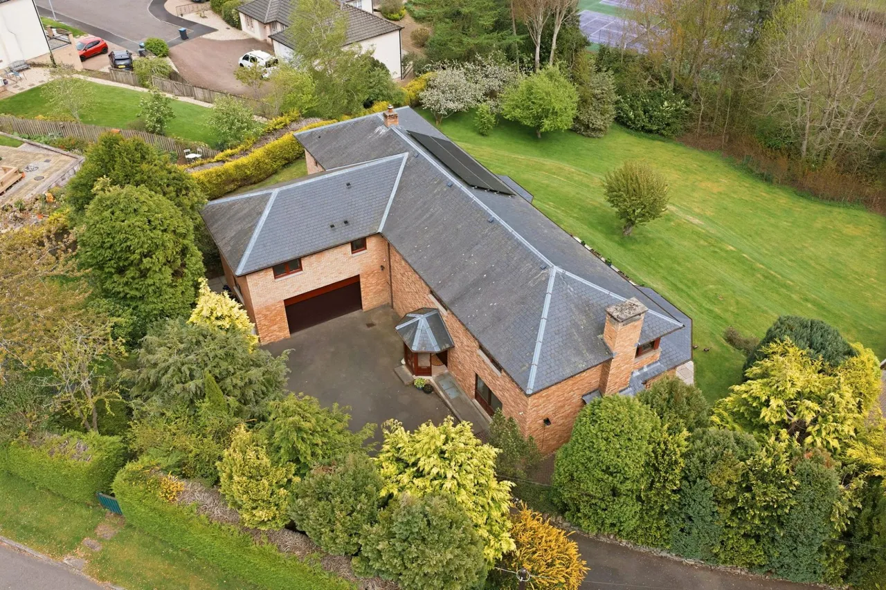 St. Ronan's Terrace, Innerleithen, EH44, photo 40