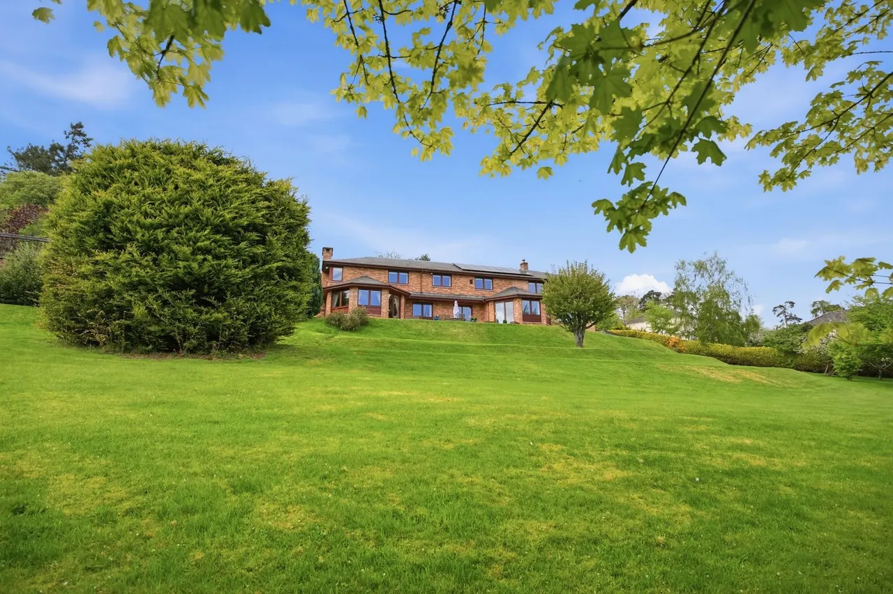 St. Ronan's Terrace, Innerleithen, EH44, photo 34