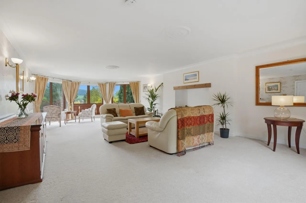 St. Ronan's Terrace, Innerleithen, EH44, photo 4