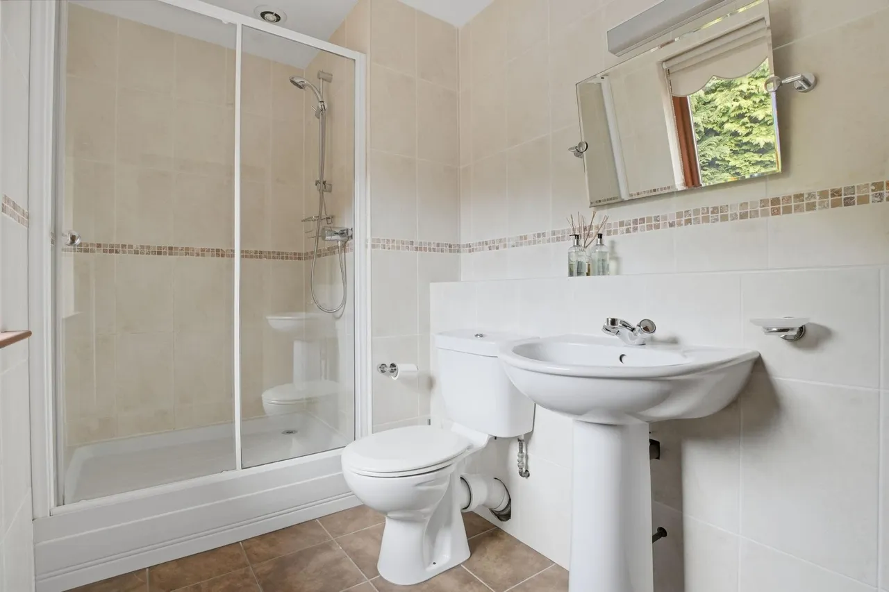St. Ronan's Terrace, Innerleithen, EH44, photo 24