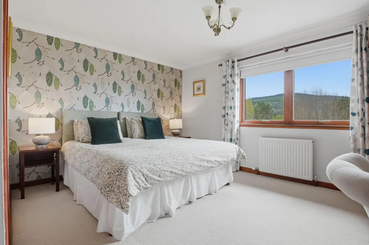 St. Ronan's Terrace, Innerleithen, EH44, photo 32